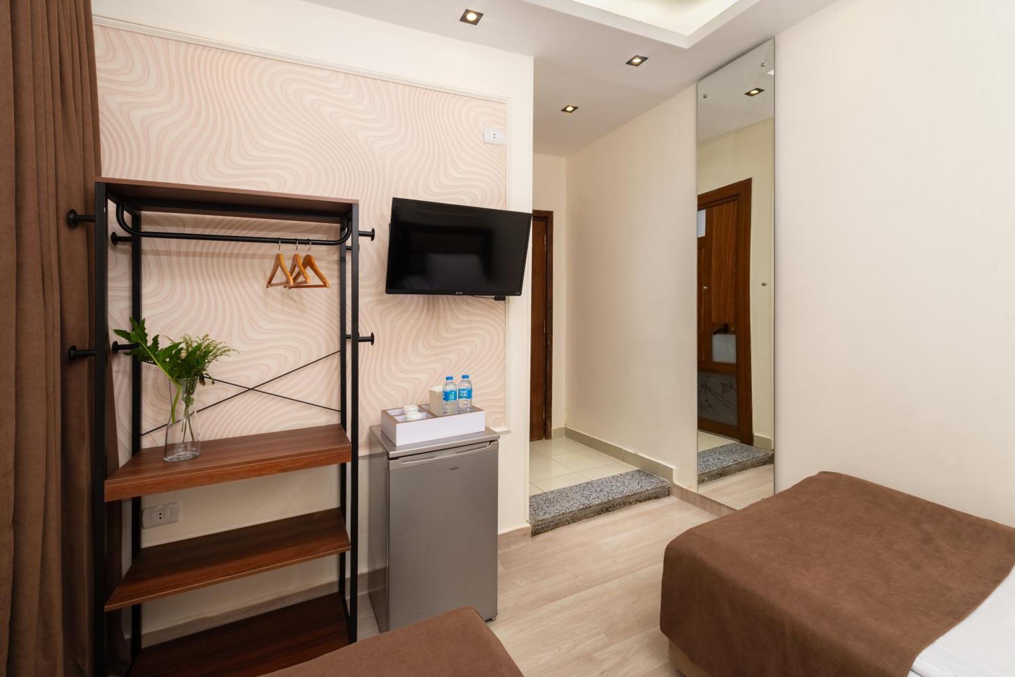 Capital Hotel Кайро Екстериор снимка