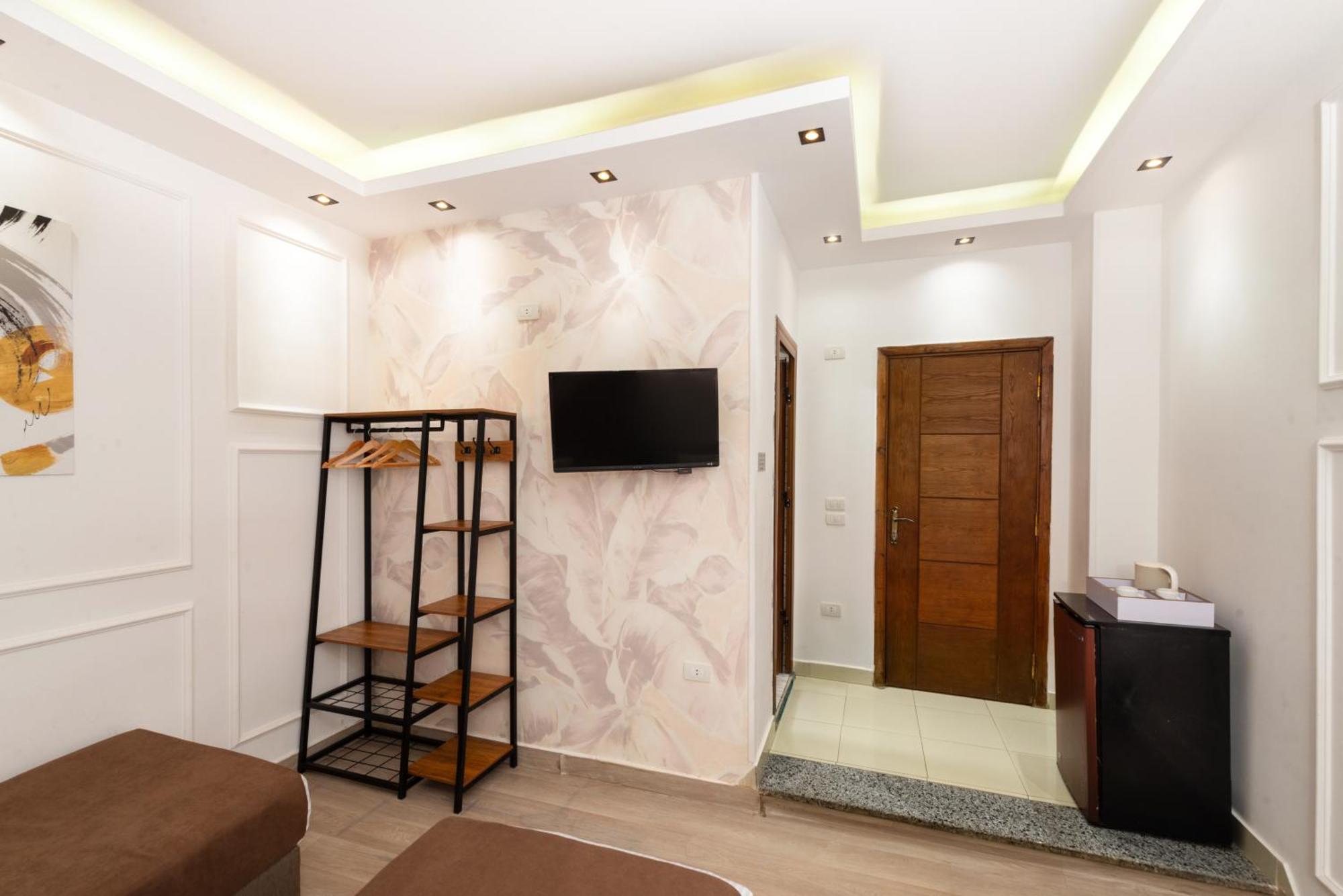 Capital Hotel Кайро Екстериор снимка