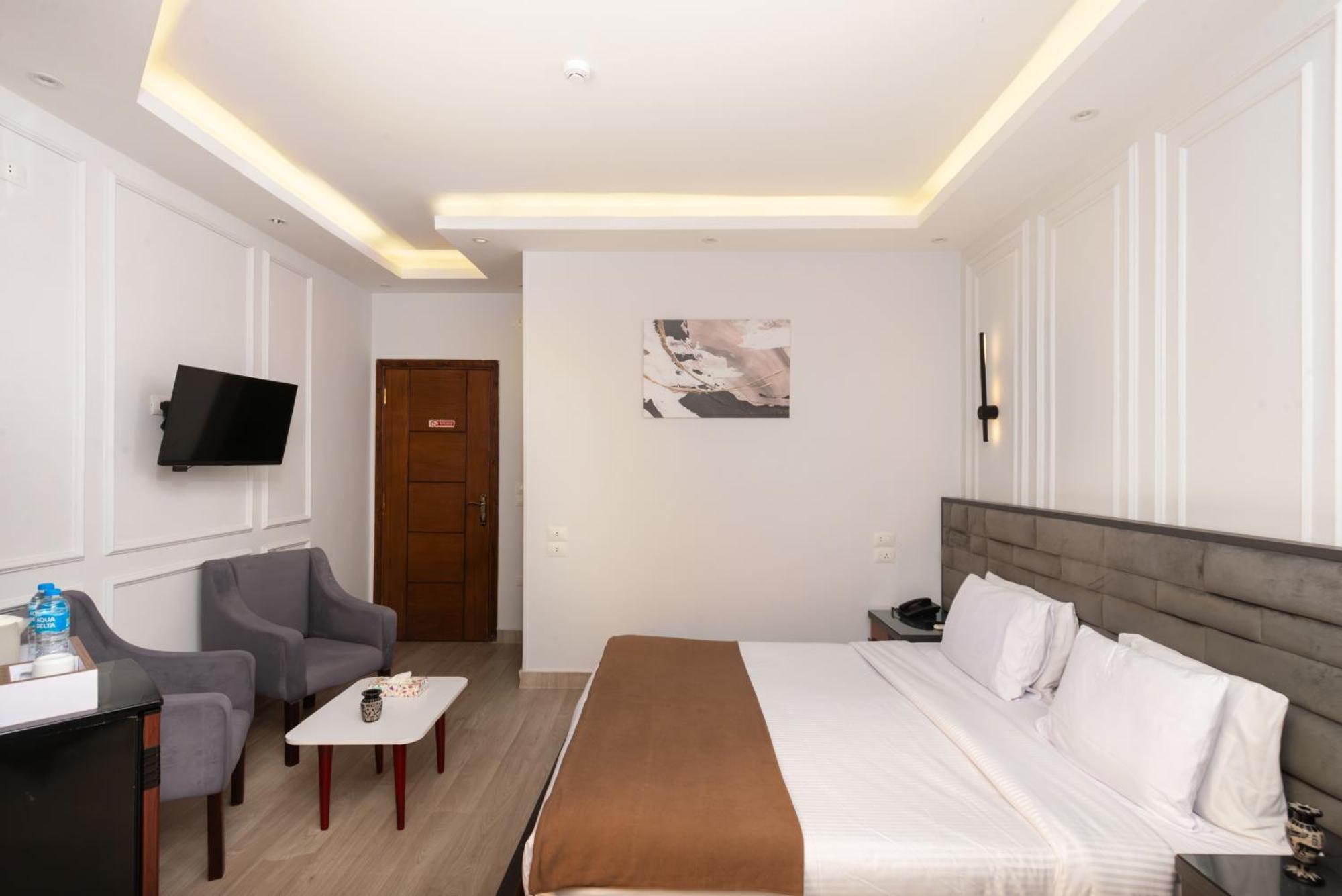 Capital Hotel Кайро Екстериор снимка